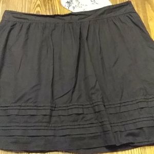 Ann Taylor LOFT SKIRT black size 18 side zip